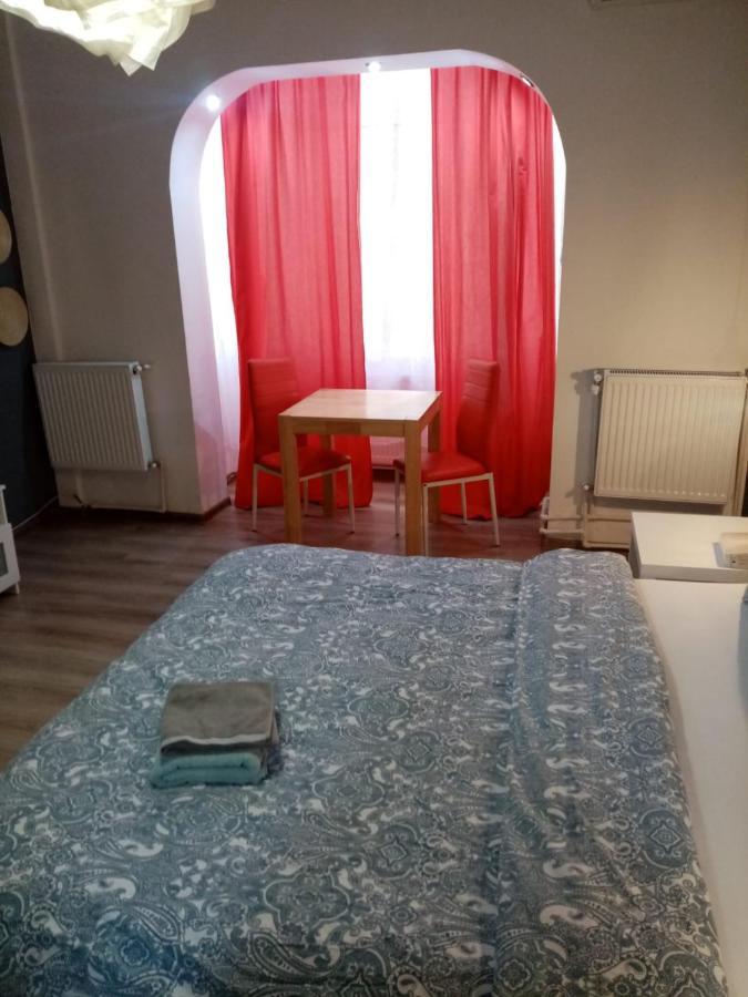 בוקרשט Luxus Apartaments Europe In Piata Universitate מראה חיצוני תמונה